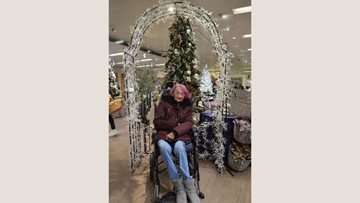 Dartford care home Residents visit local garden centre